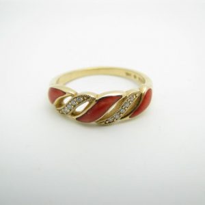 Kabana 14k Gold Red Spiny Oyster Diamond Ring