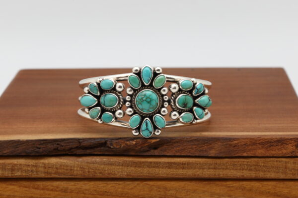 Navajo Tibetan Turquoise Bracelet